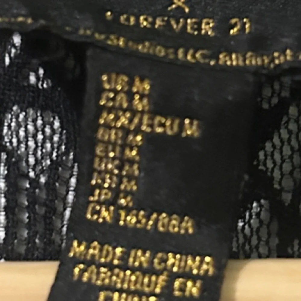 Black Lace Top with Heart Detail - Picture 3 of 5